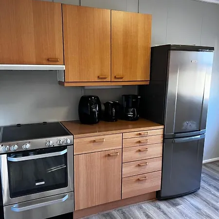 Apartment Treroms Leilighet Sentralt Pa *